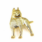 Vergoldete Zinn-Brosche mit American Staffordshire Terrier