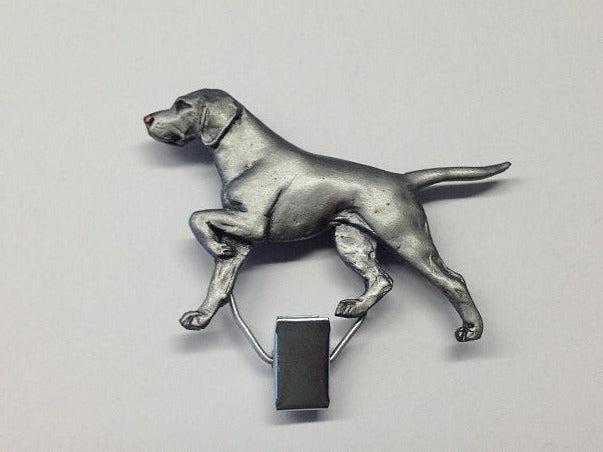 Handbemalter Startnummern-Clip mit Weimaraner