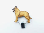 Handbemalter Startnummern-Clip mit Belgischem Schäferhund Malinois