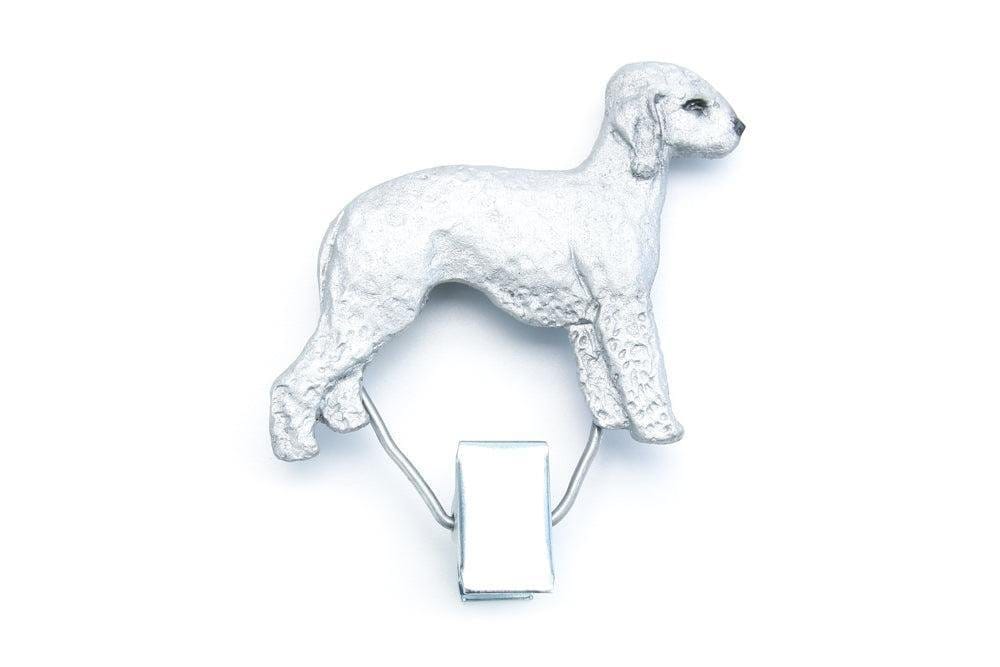 Handbemalter Startnummern-Clip mit Bedlington Terrier