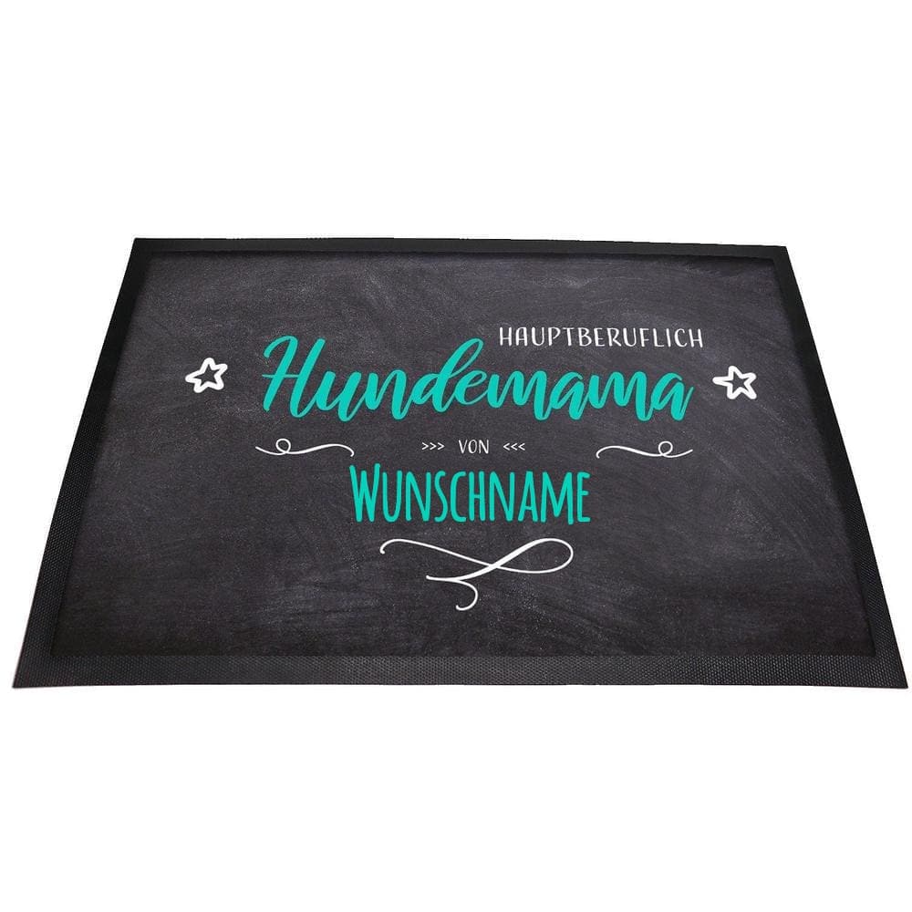 Personalisierbare Fußmatte im Kreidetafel-Design mit dem türkisen Schriftzug 'Hauptberuflich Hundemama'