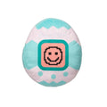FuzzYard Tamadogchi - Plueschspielzeug Hund im Retro-Ei-Design mit Pixel-Smiley und Quietscher