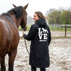 Reitmantel für kalte und windige Tage am Reitplatz