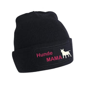 Bommelmütze mit Hunde-Mama-Schriftzug in bunter Druckfarbe