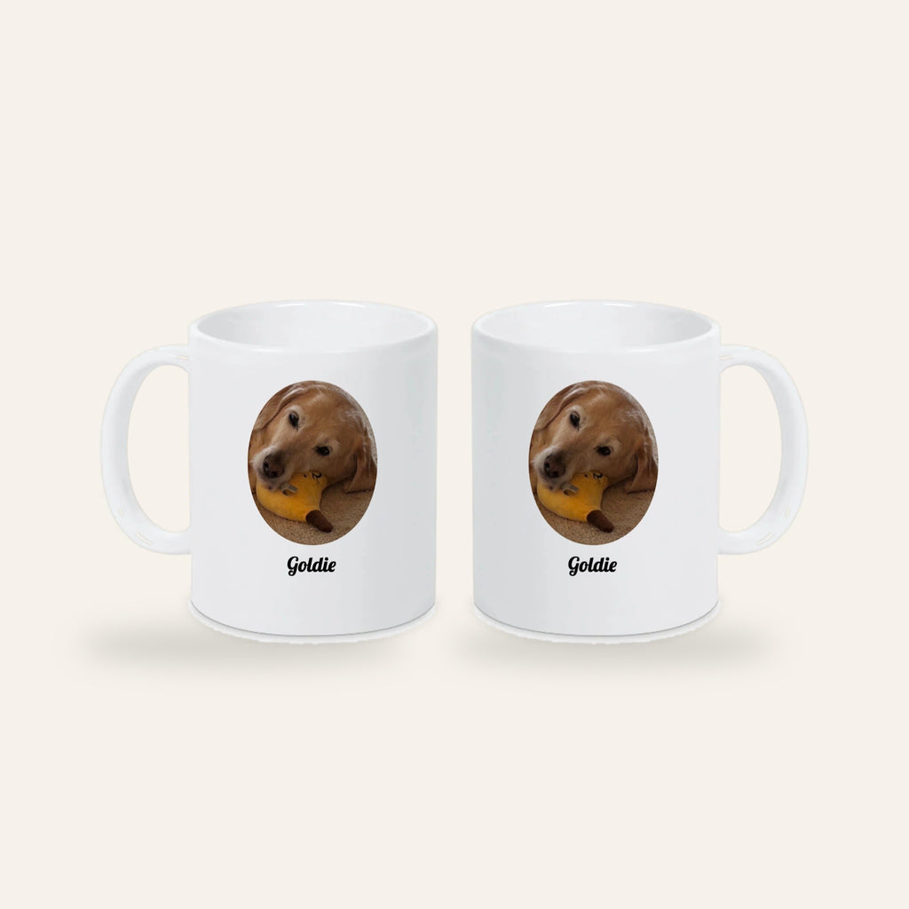Weiße Fototasse mit Hundefoto im Oval und dem Namen Goldie, Ansicht beider Seiten