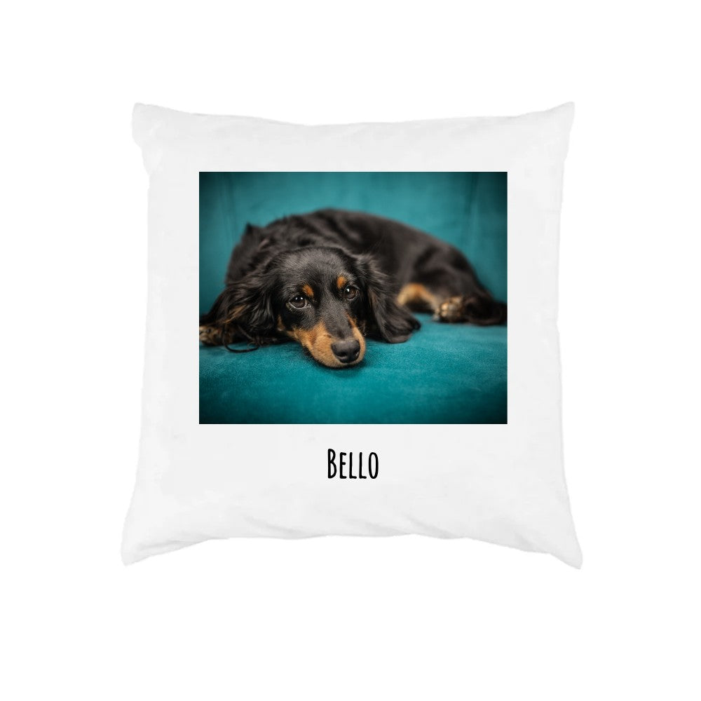 Kissen mit Foto und Wunschname „Bello“ – Kissenbezug 40 × 40 cm