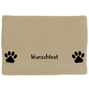 Hunde-Handtuch beige mit Pfoten in schwarzem Druck und Wunschname