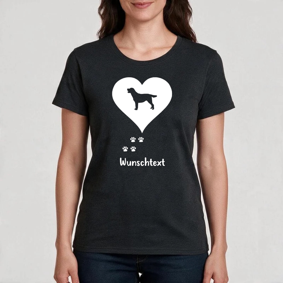 T-Shirt mit Hundemotiv – Herz mit Hund und Pfotenspur